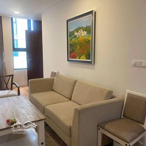 cho thuê căn hộ chung cư hoàng thành 113 mai hắc đế, hoàn kiếm. 77m2 2pn 20tr 0866894561