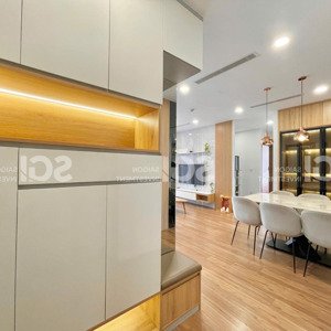 chính chủ cho thuê căn hộ 3 phòng ngủ eco green q7, full nội thất. giá 22 triệu/tháng