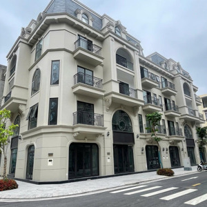 căn góc 2 mặt tiền dự án royal river city 80hạ lý hồng bàng hải phòng. chiết khấu 25%