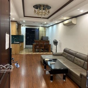 siêu rẻ. cho thuê căn hộ chung cư 125 hoàng ngân 102m2. 3 ngủ 2 vệ sinh giá 14tr. lh 0914997886