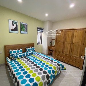 bán nhanh nhà 4 tầng kèm 10 phòng trọ đã kín khách doanh thu luôn luôn ổn định. mặt tiền tiên sơn 4