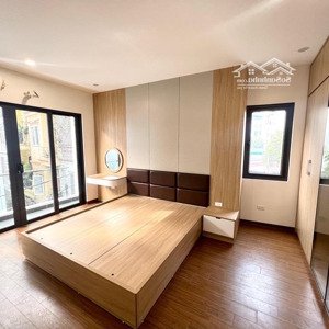 giảm giá bán gấp căn góc hướng đông nam 100m2 đủ nội thất ở chung cư ct1 thạch bàn - mhdi