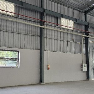 tôi có nhu cầu cho thuê kho xưởng tại cụm cn quang minh