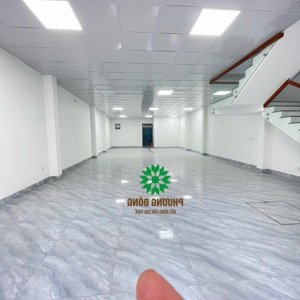 cho thuê nhà mặt phố trung tâm tp vinh, nhiều tiện ích, nhà mới sang trọng, giá ưu đãi nhất
