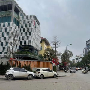 bán biệt thự mặt phố yên xá - 300m2 - 4 tầng thang máy - mt 15m - kinh doanh sầm uất