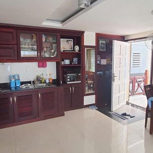 giá 2ty550- chung cư nguyễn thiện thuật, trung tâm nha trang-dt 54m2- sổ đỏ vĩnh viễn-view biển