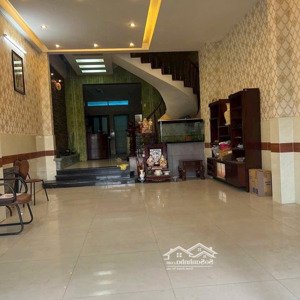 bán nhà phố liền kề, đường số quận 7, phạm hữu lầu 5m x 18m nhà 3 tầng 13,8 tỷ.