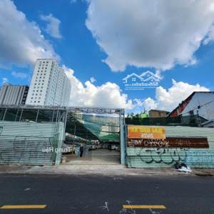 mặt tiền trần đình xu quận 1. dt: 25 x 50m - cn 1.200m2 - sẵn gpxd 2 hầm - 18 tầng - giá 350 tỷ