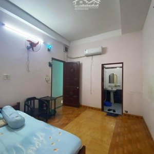 Cho Thuê Nhà Trọ 20m2, Giá 2,2 Triệu Tại đường K, Phường Dĩ An, Dĩ An, Bình Dương