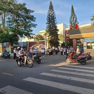 nhà góc 2 mặt tiền tăng nhơn phú b quận 9 chỉ 3,7 tỷ