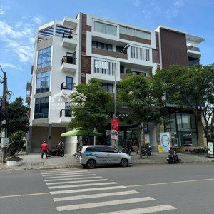 cơ hội đầu tư vàng tại phú nhuận! bán nhà mặt tiền nguyễn trọng tuyển. giá 34.9 tỷ. đầu tư sinh lời