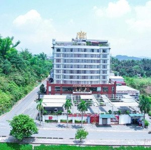Bán Khách Sạn Víp Nhất Tại Tp Lào Cai