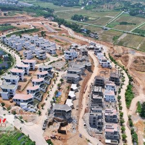 chính chủ bán biệt thự legacy hill, 24 triệu / m2, 206m2, đã xây dựng phần thô lh: 0528727999
