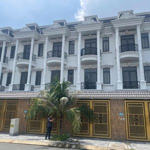 nhà mặt phố nguyễn thị khắp, 6 tỷ, 80 m2 sẵn sổ, công chứng sang tên ngay trong ngày!