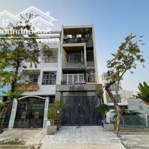 chính chủ bán nhanh đất phú mỹ quận 7 , 5x18m 90m2 giá 7,75 tỷ thương lượng khu dân cư ven sông