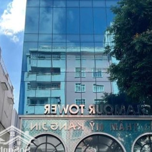 bán nhà mặt phố tuệ tĩnh , dt 100m2 x 9 tầng, mặt tiền 9.5m, thuê 200 tr/ th.