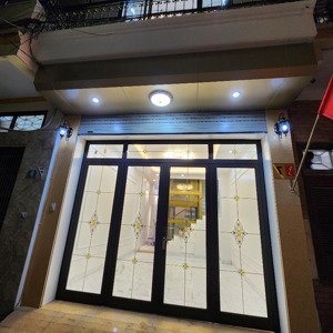 đống đa, trung liệt 40/50m2, 5 tầng, 4m mặt tiền, phân lô, thang máy, ô tô -lh giang 0979388189
