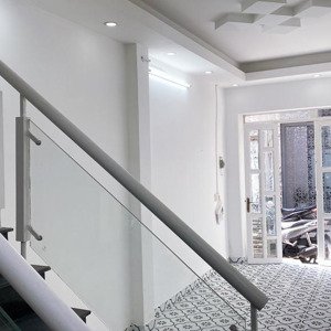 giảm sâu 400tr bán gấp mtkd hẻm 6m kinh doanh, nguyễn oanh p17, 2tầng chỉ 3ty9