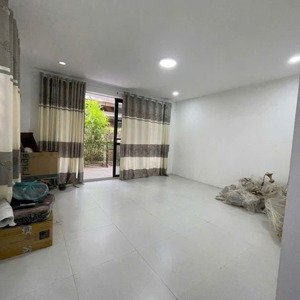 nhà 1/ ông ích khiêm quận 11. dt lên tới 68m2 kết cấu 2 tầng
