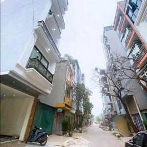 hoa hậu - 7 tầng thang máy - phố nguyễn thanh bình - la khê - hà đông vị trí đắc địa -kinh doanh