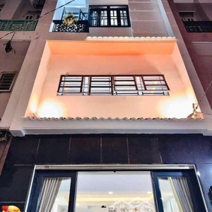 xoay vốn bán nhà đang cho thuê 20tr, đường trần bình trọng - phường 1 - quận 10. giá 2tỷ890/81m2