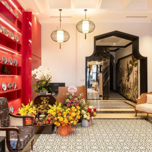 "gà đẻ trứng vàng" hoàn kiếm bán khách sạn 156m², indochine sang trọng, dòng tiền lớn, giá 216 tỷ
