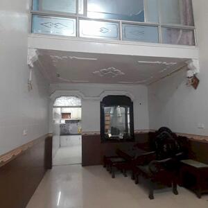 Cho thuê nhà riêng trong ngõ Trần Nguyên Hãn , Lê Chân . Ô tô đỗ cách nhà vài bước chân .