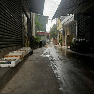 Bán Dãy Nhà Trọ 3 Tầng 16 Phòng. Tại Hoàn Sơn - Tiên Du
đường To Thông Thoáng ô Tô Tải