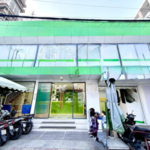 cho thuê nhà kinh doanh 600m2 lô góc khu phố hàn tttp giá 120 triệu/tháng