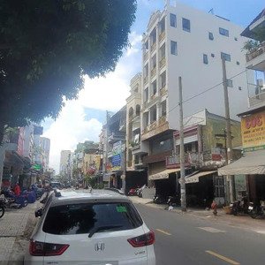 niếu anh chị cần tìm căn nhà 6 tầng thang máy ngang 5m thì - lh 0941 655 455 bảo