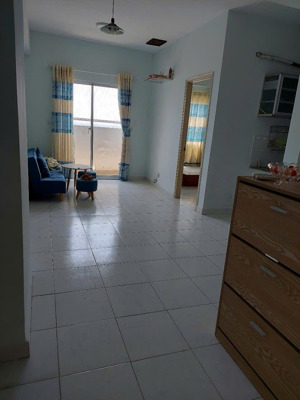 cho thuê căn hộ hqc plaza 54m2 4tr2/th, 2pn, 1wc, có nội thất. cách q1 20p, mt nguyễn văn linh q8
