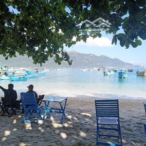chuyên đất biển ninh vân. căn góc 2 mặt tiền view nhìn biển. ngay bãi tắm chính ninh vân