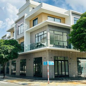 cho thuê nhà ở kết hợp văn phòng, 2 lầu, 1 trệt, 1 tum, căn góc 2 mặt tiền, thuận lợi kinh doanh