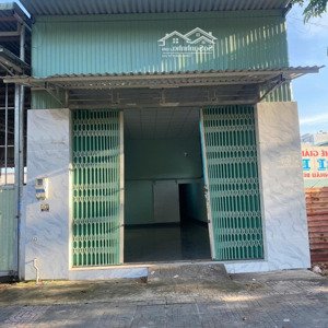 nhà mặt tiền tiện kinh doanh - nhà diện tích 5 x 20m (100m2 vuông) - ngay ngã tư lò bò bà thu