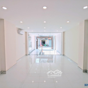 Mặt Bằng Trệt Toà Nhà Chdv Ngay Thích Quảng đức - Phú Nhuận