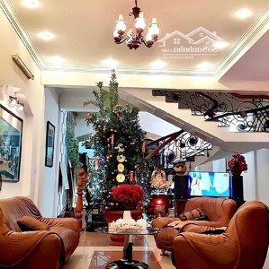 thủ khoa huân, biệt thự 3 tầng 173m2, rất gần biển mỹ khê. giá tốt