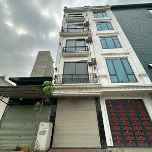 cho thuê nhà dương nội. dt 50m2, 6 tầng, mt 4m, thang máy. vị trí sát aeon mail hà đông, giá 20tr