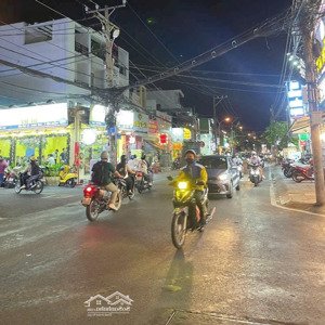 nhà mặt tiền - thủ đức - 2 tầng - 2pn - kinh doanh đa ngành nghề - ngay đại học ngân hàng