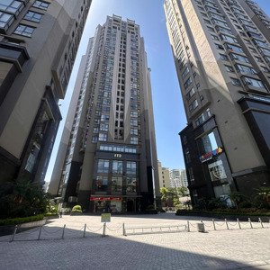 chính chủ bán căn hộ p804 toà e4 yên hoà park view - vũ phạm hàm. dt 45,7m2 có 1pn 1wc