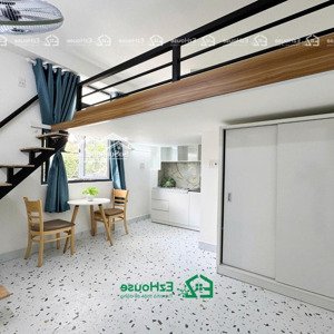 duplex cửa sổ trời thoáng ngay sát đại học công thương