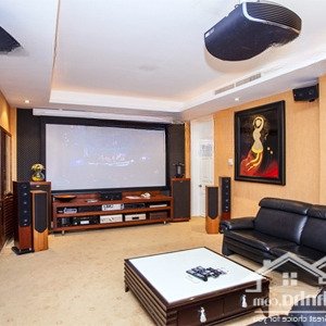 cần bán gấp biệt thự phú gia, phú mỹ hưng, q7 dt 317m, bán 83 tỷ. cam kết giá thật k ảo