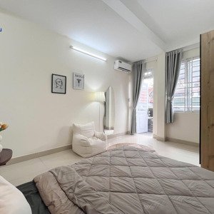 căn hộ ban công thoáng mát rộng 30m2 gần văn lang cs3, iuh