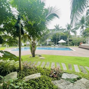cho thuê biệt thự siêu cao cấp chateau pmh, q7. dt 300m2, 5 phòng nội thất cao cấp, giá 95tr/tháng