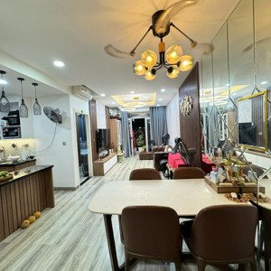 chính chủ cần bán gấp căn hộ luxgarden quận 7 dt 77m2 2pn 2wc giá 2tỷ 420 nội thất đầy đủ cao cấp
