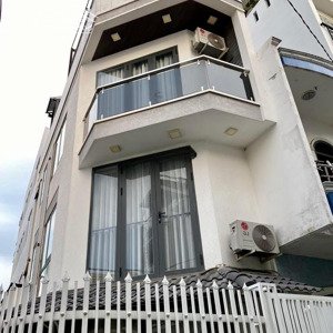 bán nhà mới xây hiện đại, ông ích khiêm quận 11, 4 tầng giá chỉ 6.7 tỷ