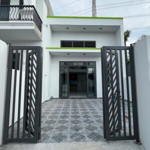 NHÀ GÁC LỬNG VỪA HOÀN THIỆN Ở GẦN CHỢ THẠNH PHÚ