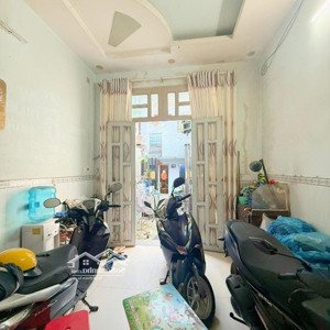 cần bán nhà 3 tầng mễ cốc, quận 8 vào ở ngay- shr hoàn công đủ - chỉ nhỉnh 3 tỷ xíu!