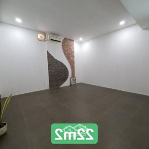 văn phòng,phòng dạy học, thiền q.bình thạnh !
