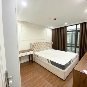 chính chủ cần cho thuê căn hộ dịch vụ 2 pn 80 m2 , full nội thất , tại 120 mai hắc đế, giá 18 triệu