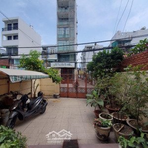 chính chủ chưa qua đầu tư mt kinh doanh sầm uất - ngay phan xích long dt lớn - ngang hơn 6m